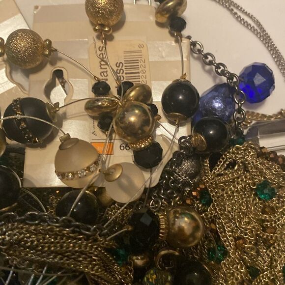 Lot of Gorgeous Beads for Jewelry Making Various Colors (as is) - Picture 4 of 6